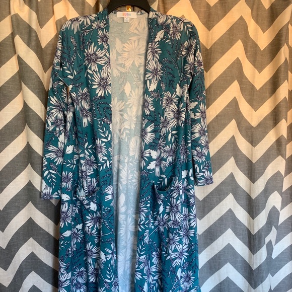 Lularoe Sarah - Picture 1 of 2